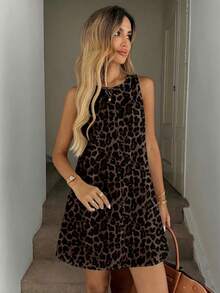 SHEIN LUNE 女士休闲无袖复古豹纹A字连衣裙，带绗缝口袋，优雅度假装，复古奢华风格，适合海滩度假、婚礼、节日等场合。 - 彩色 - 查看 5