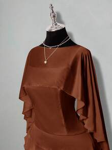SHEIN ICON Vestido mini ajustado con volantes en el bajo y espalda descubierta con faja para mujeres - Marrón - Ver 5