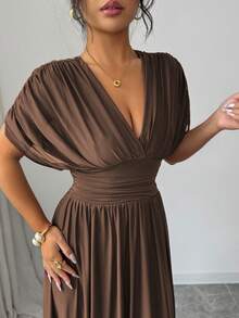 SHEIN Elenzya 女士弹力网纱面料连衣裙，内衬弹力面料，腰部褶裥设计，可调节腰围，A字廓形，落肩短袖，后背蝴蝶结系带，防滑肩带，及踝长裙，安哥拉红，优雅复古法式风格，适合通勤、商务、度假、休闲、简约百搭、下午茶、派对等场合，春夏新品 - 棕色 - 查看 4