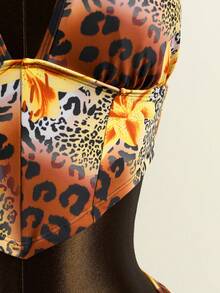 Zestiva 女士豹纹印花 26SS 新款成熟优雅深V领沙滩派对度假无袖露脐上衣和比基尼套装 - 彩色 - 查看 6