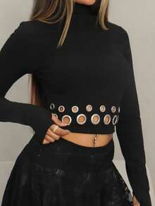 Rayane Ketlyn 2025新款极简秋冬女装修身高领短款长袖上衣，饰以醒目的金属镂空下摆，前卫都市酷炫风格，吸睛单品，修身显瘦，派对吸睛利器，性感女神范儿，前卫设计，引领时尚潮流，黑色上衣 - 黑色 - 查看 3