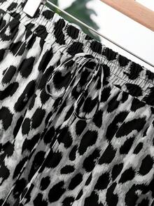 CosyJoli Plus Size Leopard Print A-Line Ruffle Hem Shorts, Casual Vacation - Multicolor - View 4