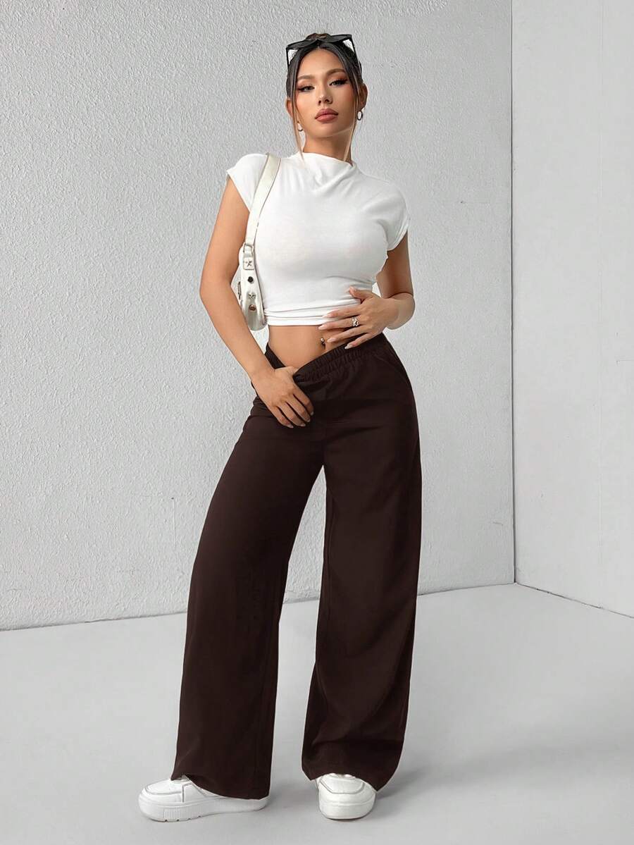 SHEIN PETITE Pantalones acampanados de cintura alta con costillas y tiras en las axilas para mujer - Marrón - Ver 1