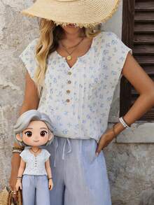 EMERY ROSE Women's Casual Ditsy Floral Notch Neck Batwing Sleeve Pleated Loose Blouse, Suitable For Beach & Holiday - White - View 3