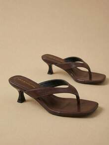 Arave 法式风格女士高跟凉鞋，新款夏季细带高跟凉鞋，踝带设计，猫跟，人字拖 - 棕色 - 查看 3