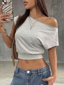 SHEIN PETITE Áo thun nữ ôm sát, gợi cảm, cá tính với thiết kế vai bất đối xứng. - Màu Xám nhạt - Xem 3