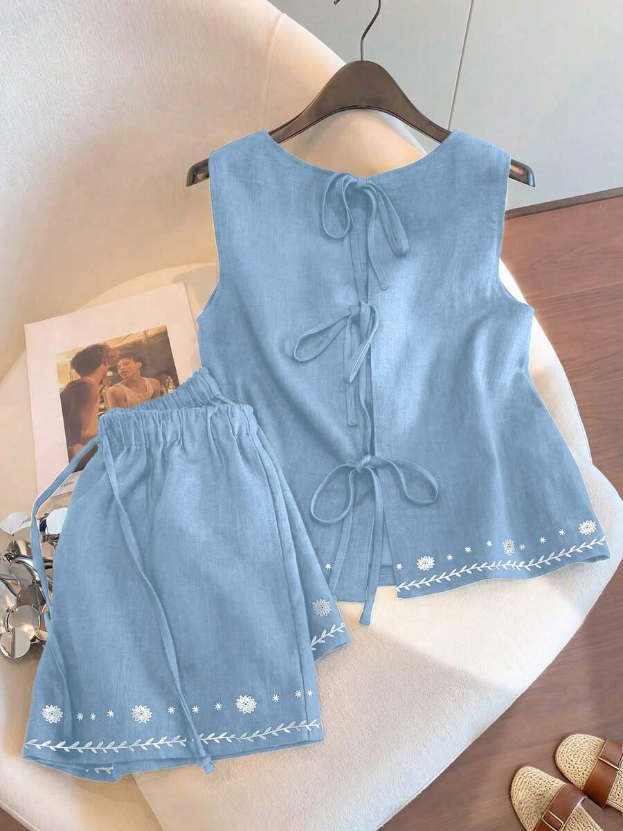 Franclia Bộ đồ đi nghỉ mát thường ngày dành cho nữ, áo cổ tròn buộc dây sau lưng in họa tiết nhuộm màu kết hợp với quần short in họa tiết nhuộm màu, thích hợp cho mùa xuân/hè. - Màu xanh lam - Xem 1