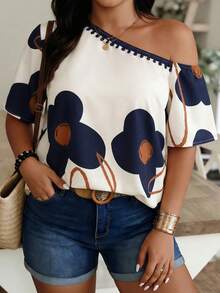 Weeklong Apricot Base Blue Floral Print Asymmetric Neck Short Sleeve Blouse, Plus Size, Spring/Summer Vacation - Multicolor - View 4