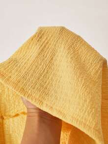 两件套女童针织纹理圆领泡泡袖上衣搭配印花直筒裤，休闲度假风，适合春夏日常穿着及度假。 - 黃色 - 查看 7