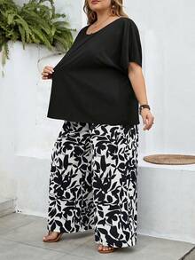 SHEIN CURVE+ Kích cỡ US22 (dành cho người có thân hình đầy đặn) Lễ hội âm nhạc, Kỳ nghỉ bên bờ biển, Phong cách Bohemia Bộ 2 món áo sơ mi rộng và quần họa tiết hoa nhí dành cho nữ, trang phục mùa hè - màu đen - Xem 8