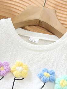 Genkimix Kids Bộ 2 món cho bé gái, gồm áo crop top tay ngắn cổ tròn in hình bướm và quần short denim cạp chun họa tiết hoa, thích hợp mặc hàng ngày, đi chơi cuối tuần, dự tiệc, đi học. - Màu xanh lam - Xem 8