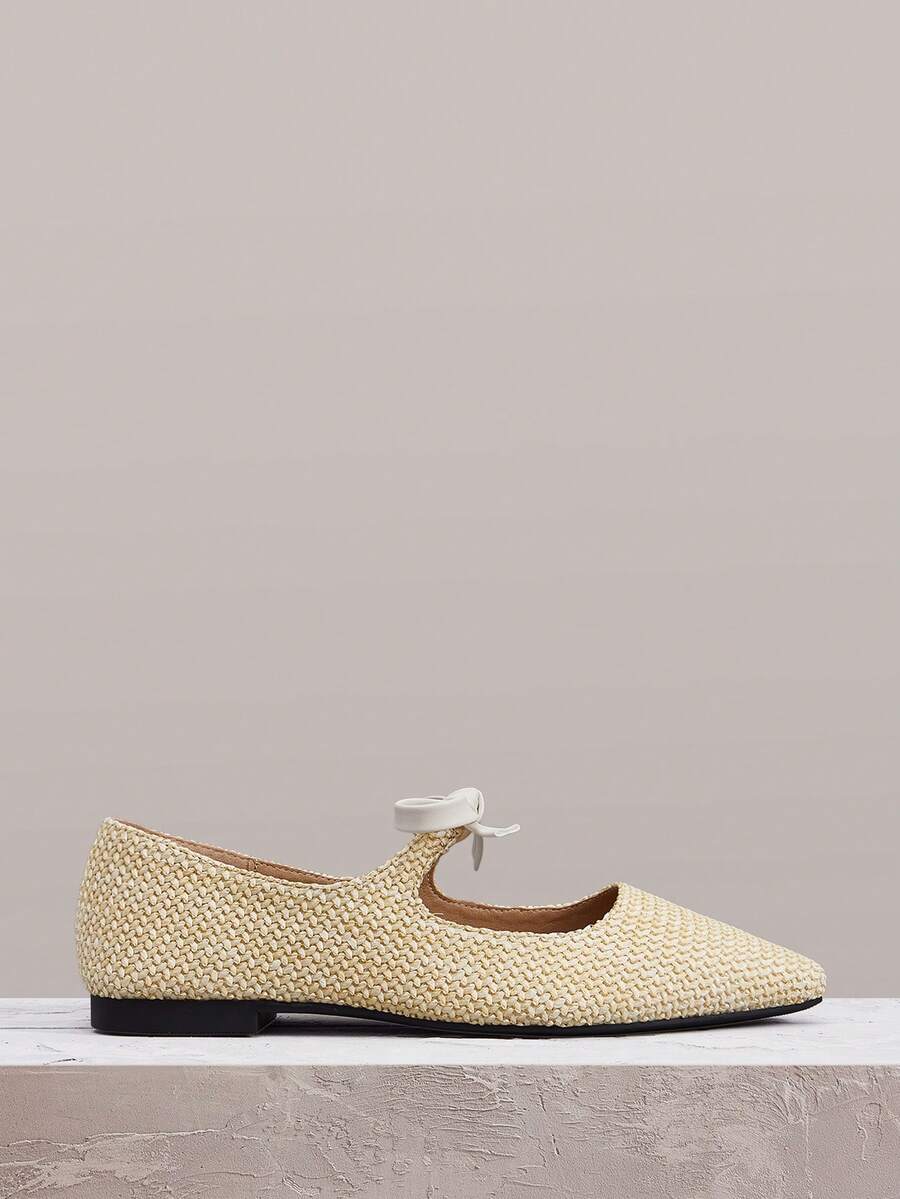Styleloop Giày bệt nữ, kiểu dáng slip-on, điểm nhấn nơ 3D trang trí, phong cách Bohemian, retro Mỹ, miền Tây, thích hợp cho lễ hội âm nhạc, tiệc tùng, là món đồ thiết yếu cho kỳ nghỉ xuân, váy Bohemian, trang phục ngày lễ, đồ dùng cần thiết khi đi du lịch. - Màu hạnh nhân nhạt - Xem 1