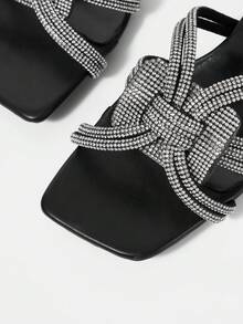 CUCCOO HITCHD Black Rhinestone French Square Head Kitten Heel Temperament Banquet Ladies High Heel Sandals - Black - View 4