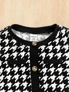 SHEIN 女嬰休閒日常通勤黑白千鳥格印花短袖鈕扣裝飾T恤與褲子套裝 - 黑色 - 查看 5