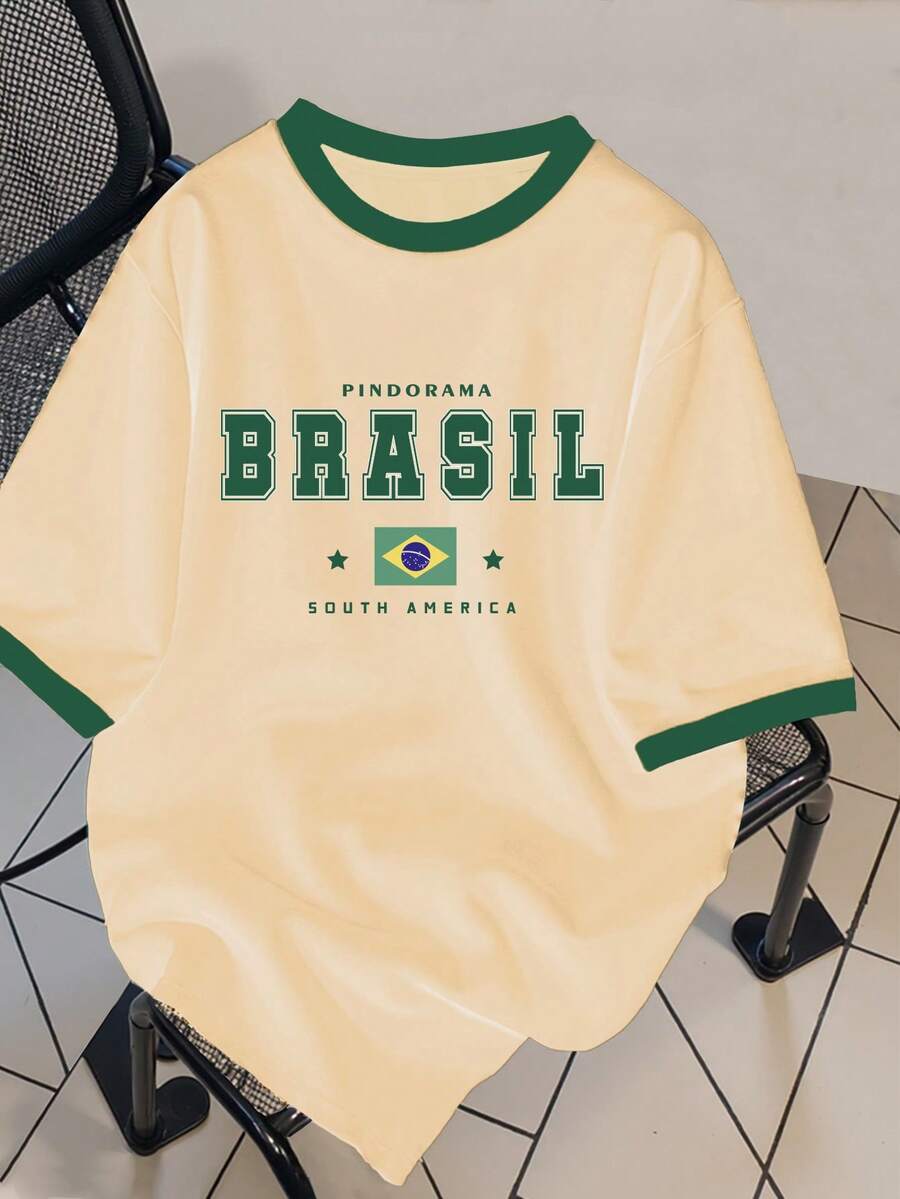Manfinity Campus Court Áo thun nam Manfinity Hypemode phối màu, màu xanh lá cây và vàng, họa tiết thể thao bóng đá Brazil và chữ in nổi bật, tay ngắn phối màu tương phản. - Màu be - Xem 1