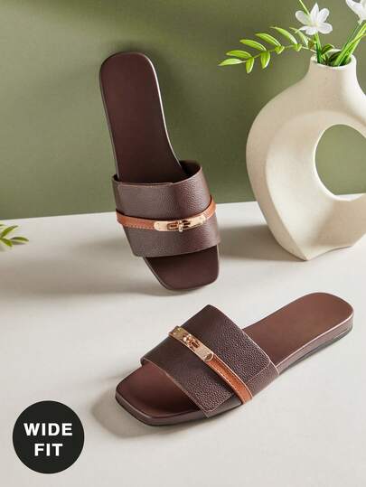 SHUZIA 女士宽楦优雅金色锁扣装饰方头套脚平底凉鞋