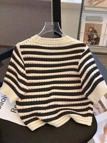 Franclia Áo len ngắn tay cổ tròn kẻ sọc dáng croptop mới cho nữ (Họa tiết kẻ sọc ngẫu nhiên) Áo len ngắn tay nữ Áo len móc Áo len kẻ sọc Áo len dệt kim - Nhiều màu - Xem 2