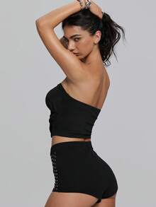 TypaGal Damen einfarbiges Nieten Design Ausschnitt Plissee Bandeau Sexy Top - Schwarz - Übersicht 2