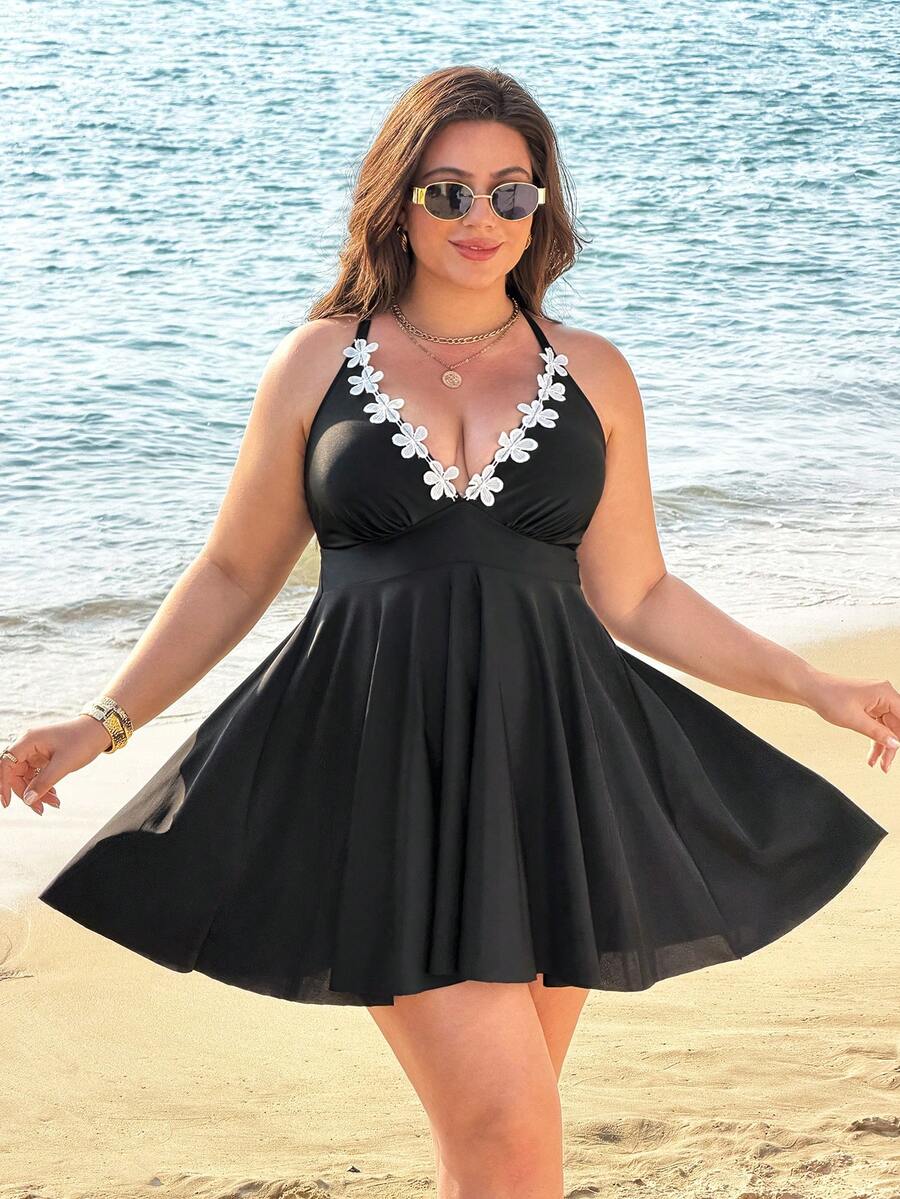 Swim Lushoire Plus Size Women's Cute Applique Decor Halter Tankini Swimsuit Set - Black - View 1