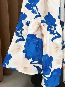 Rometta Plus Size Women's Elegant Floral Print Square Neck Puff Sleeve Backless Cinched Waist Maxi Dress, Vacation Style - Royal Blue - View 8