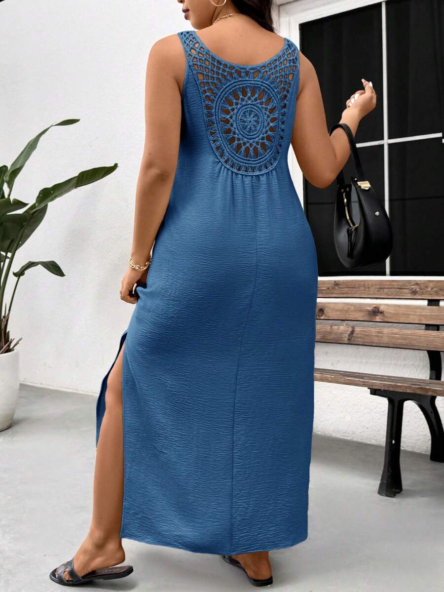 SHEIN Frenchy Gaun Liburan Kasual Ukuran Besar dengan Leher V dan Hiasan Renda. - Biru - View 1