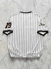 EVRINFINITE 男士街头服饰学院 INS 畅销 T 恤。男士运动宽松印花 T 恤，白色竖条纹短袖 T 恤，黑色 V 领设计，醒目的“洛杉矶”字样和“79”数字印花。充满复古棒球风格，时尚休闲。夏季足球服 - 彩色 - 查看 2