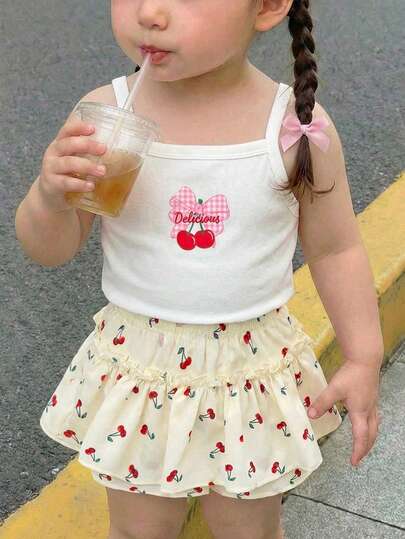 SHEIN Baby Girl Casual Minimalist Chocolate Tone Short Sleeve Round Neck Top And Shorts Set, Suitable For Summer Skirt Set Baby Cherry Clothes Skirt Two Piece Set For Baby