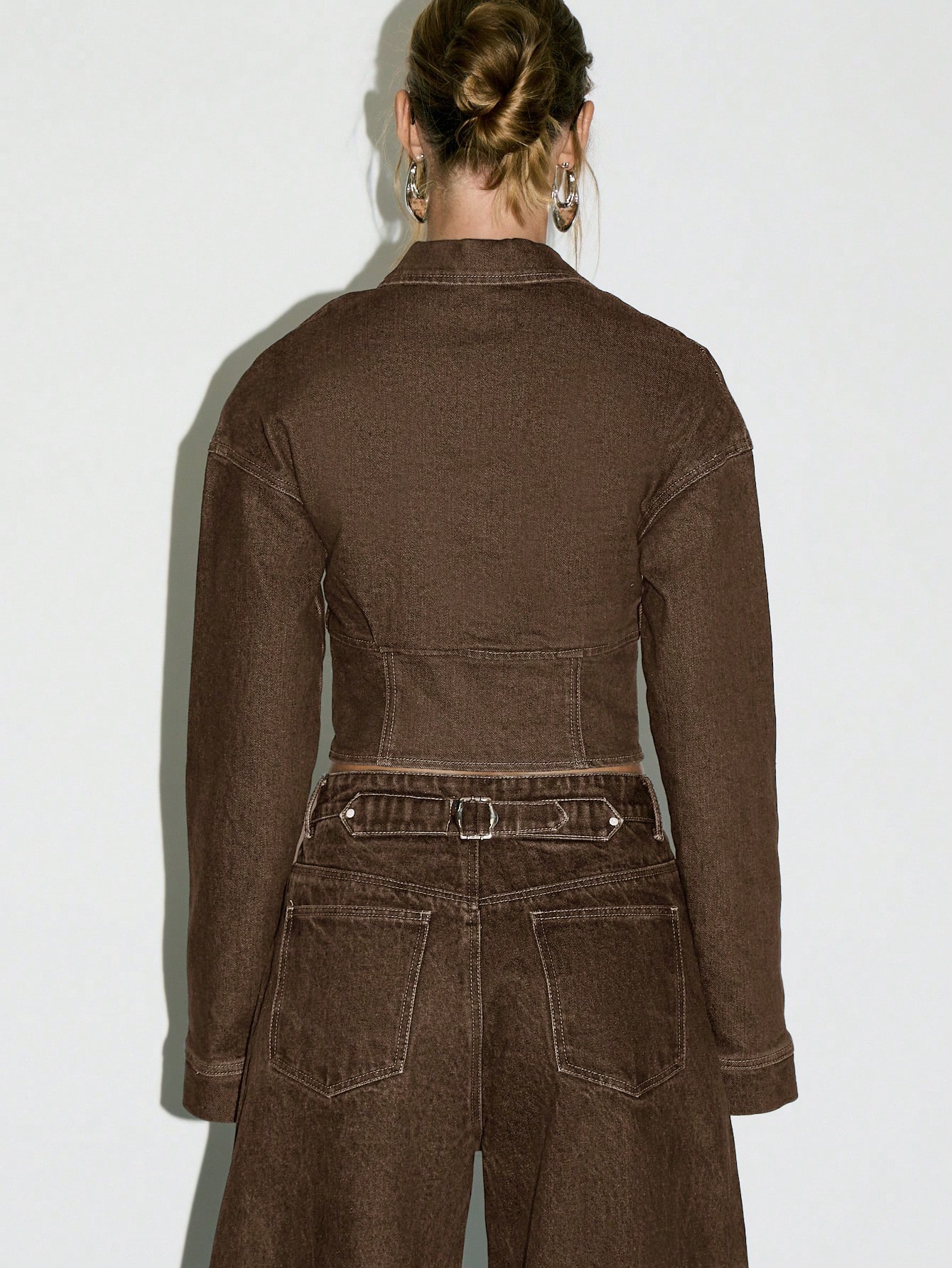 KIZN Cropped Denim Jacket With Front Zip