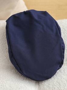 男婴三件套正式绅士套装：白色领结连体衣、可调节背带卡其裤和绅士帽，适合生日派对、宴会、演出、婚礼、迎婴派对、周岁生日庆祝等场合。男婴燕尾服套装，经典婴儿背带裤，男童婚礼正式服装，夏季穿着。 - 藏蓝色 - 查看 4