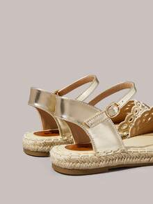 Styleloop Giày nữ màu vàng bóng, kiểu dáng cổ điển, họa tiết hoa rỗng, giày bệt thêu, giày sandal kiểu ngư dân, giày đi nghỉ mát, phong cách bohemian. - Vàng 1 - Xem 5