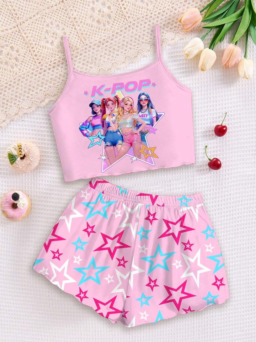 SHEIN 两件套女童时尚韩流女团字母星形印花套装,彩色卡通人物印花,奶油粉色,韩流粉丝礼物,时尚男女童装,吊带背心和短裤睡衣套装,适合夏季穿着 - 彩色 - 查看 1