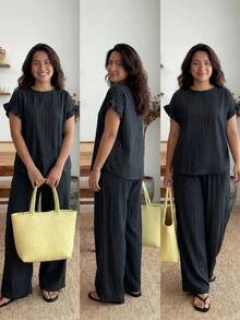 Enliva Bộ đồ hai mảnh cỡ lớn gồm áo cổ tròn và quần cạp chun có dây rút, phong cách boho thường ngày, thích hợp cho kỳ nghỉ xuân/hè. Bộ đồ hai mảnh phong cách boho cho nữ, trang phục mùa hè thoải mái, phù hợp với dáng người quả táo và tròn trịa. - trắng - Xem 1