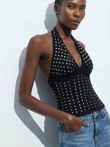 Maija Black Halter Crop Top, Modern Urban Style, Suitable For Party, Casual Outing, Autumn - Black - View 6