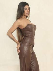 Rayane Ketlyn 2 件女式 PU 短款上衣和阔腿裤套装，休闲性感秋季女装棕色皮裤女式露肩上衣棕色皮革服装皮革紧身胸衣上衣棕色露肩紧身胸衣 - 棕色 - 查看 6