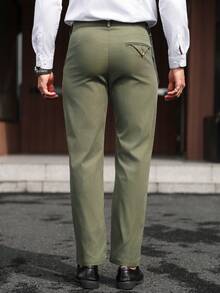 Manfinity Mode 新款春季男士休闲裤，简约时尚，适合商务人士穿着，可作为男士生日礼物，面料柔软舒适，可机洗，适合高尔夫、商务休闲和日常穿着。 - 綠色 - 查看 2