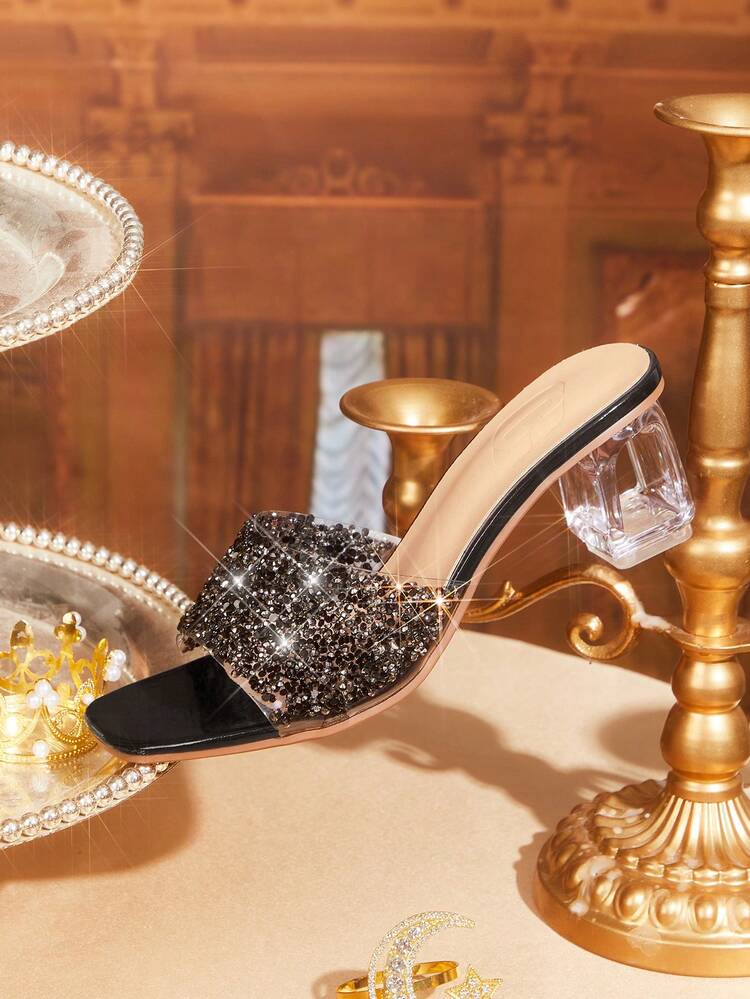 CUCCOO TILAWA Women Heeled Sandals