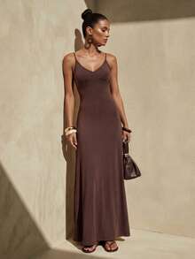 Zivah 2026春夏新品音乐节、复活节、圣帕特里克节、情人节、约会、西部风、游牧风、生日派对、毕业典礼、大学、学生、日常休闲、基础款、休闲、度假、邮轮、海滩、日光浴、爆款、街头风、婚礼宾客波西米亚风、通勤、早午餐、机场、派对、假日郊游、办公着装棕色无袖V领修身A字长裙 - 棕色 - 查看 13