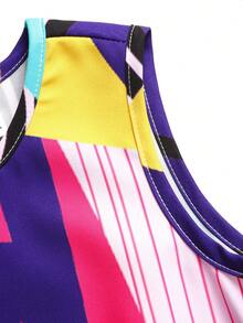 SHEIN Vestido suelto y cómodo de cuello redondo sin mangas con volantes en el bajo, versátil y minimalista para uso diario de niñas - Multicolor - Ver 4