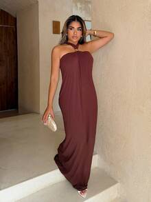 Maria Perezxox 2025 Spring/Summer New Arrival Music Festival, Easter, St. Patrick's Day, Western, Nomadic, Birthday Party, Graduation, College Style, Student, Daily Casual, Basic, Leisure, Vacation, Cruise Travel, Beach, Sunbathing, Viral , Streetwear, Wedding Guest Boho, Commute, Brunch, Airport, Green Halter Backless Maxi Dress With Metal Ring Decor - Brown - View 1