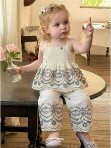 SHEIN 2件套女婴碎花吊带背心和长裤套装 - 彩色 - 查看 3