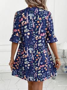 SHEIN Clasi Đầm ngắn dáng chữ A tay bồng xòe cổ chữ V màu xanh hải quân dành cho nữ, thích hợp mặc hàng ngày hoặc đi nghỉ mát, họa tiết hoa nhí, chất liệu nhẹ, thích hợp cho mùa hè. - Nhiều màu - Xem 2