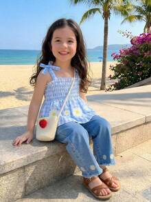 SHEIN Set de 2 piezas Camiseta de tirantes con textura de cuadros y decoración de lazo 3D + Pantalones vaqueros bordados para niña, conjunto casual de primavera/verano lindo para uso diario - Azul - Ver 6