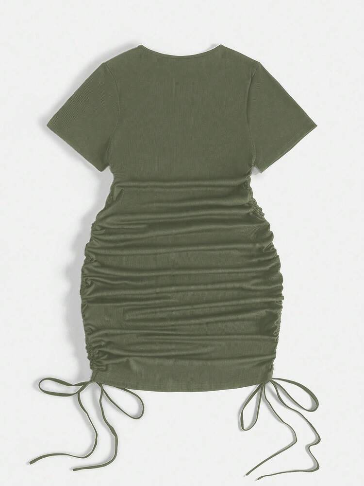 Vestido ajustado de manga corta con cordón y pliegues en color liso para uso diario y casual para mujeres de talla grande - Verde militar - Ver 2