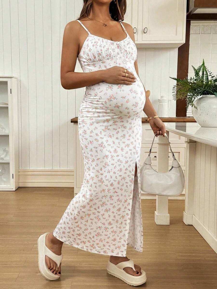SHEIN Vestido de alcinha casual para férias com estampa floral e detalhe torcido na frente. - Multicolorido - Ver 1