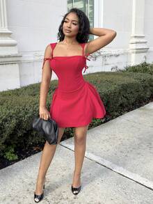 Alexandranx Váy ngắn đuôi cá thắt nơ dây mảnh màu đỏ lãng mạn ngày lễ tình nhân cho nữ dự tiệc, váy chống nắng - Đỏ - Xem 4