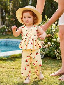 SHEIN Vintaside Kids 女婴两件套夏季套装，蓝白格子樱桃印花无袖上衣搭配同色长裤，清新乡村风，适合海滩度假、公园郊游和日常穿着。 - 黃色 - 查看 3