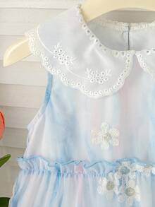 SHEIN 1 chiếc đầm hè mới cho bé gái, cổ áo thêu, phối họa tiết hoa, chất liệu chiffon, màu xanh dương, kiểu dáng tối giản, đa năng, dễ thương, thích hợp cho học sinh, đi biển, dáng rộng. - Màu xanh lam - Xem 6