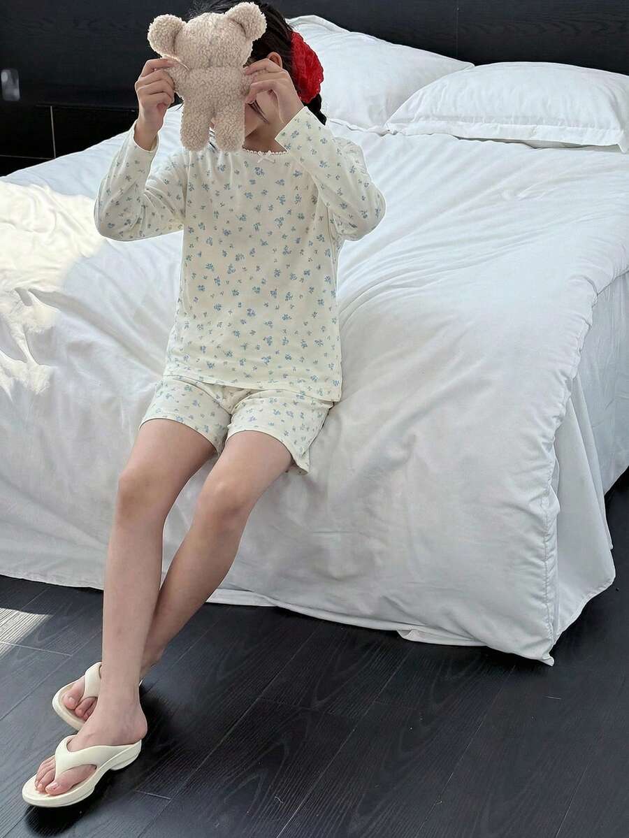 DAZY Tween Girl Ditsy Floral Long Sleeve Top And Shorts Pajama Set - Beige - View 1