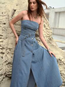 MOTF PREMIUM 女士时尚裹腰喇叭牛仔连衣裙，春夏款 - 淺色水洗藍 - 查看 9