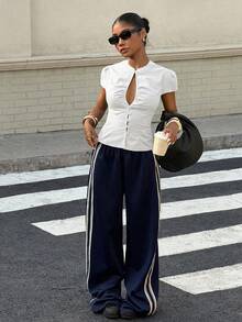 Muchica 女士白色梭织休闲/工作款镂空领短袖修身衬衫，夏季 - 白色 - 查看 3